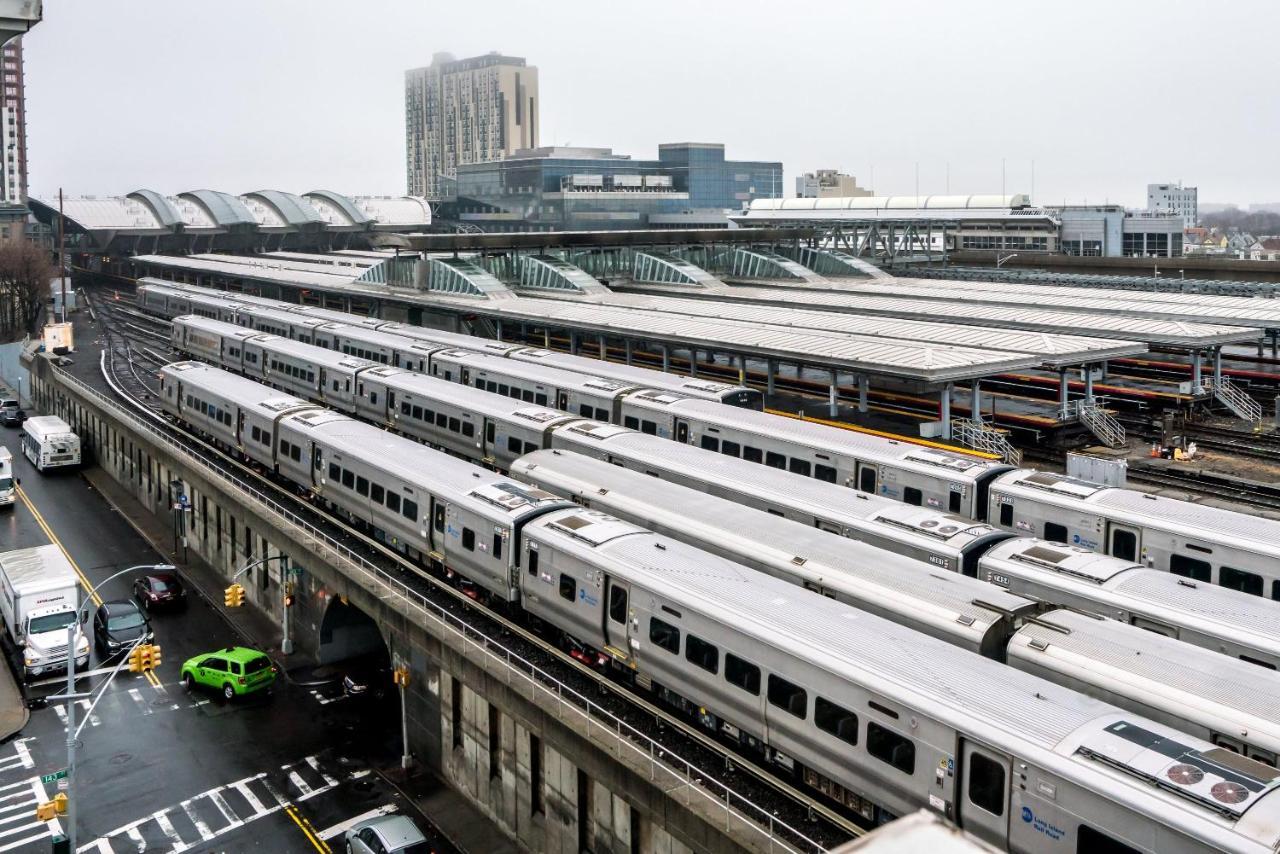 Letap Hotel Near Airtrain Jfk Airport New York Bagian luar foto